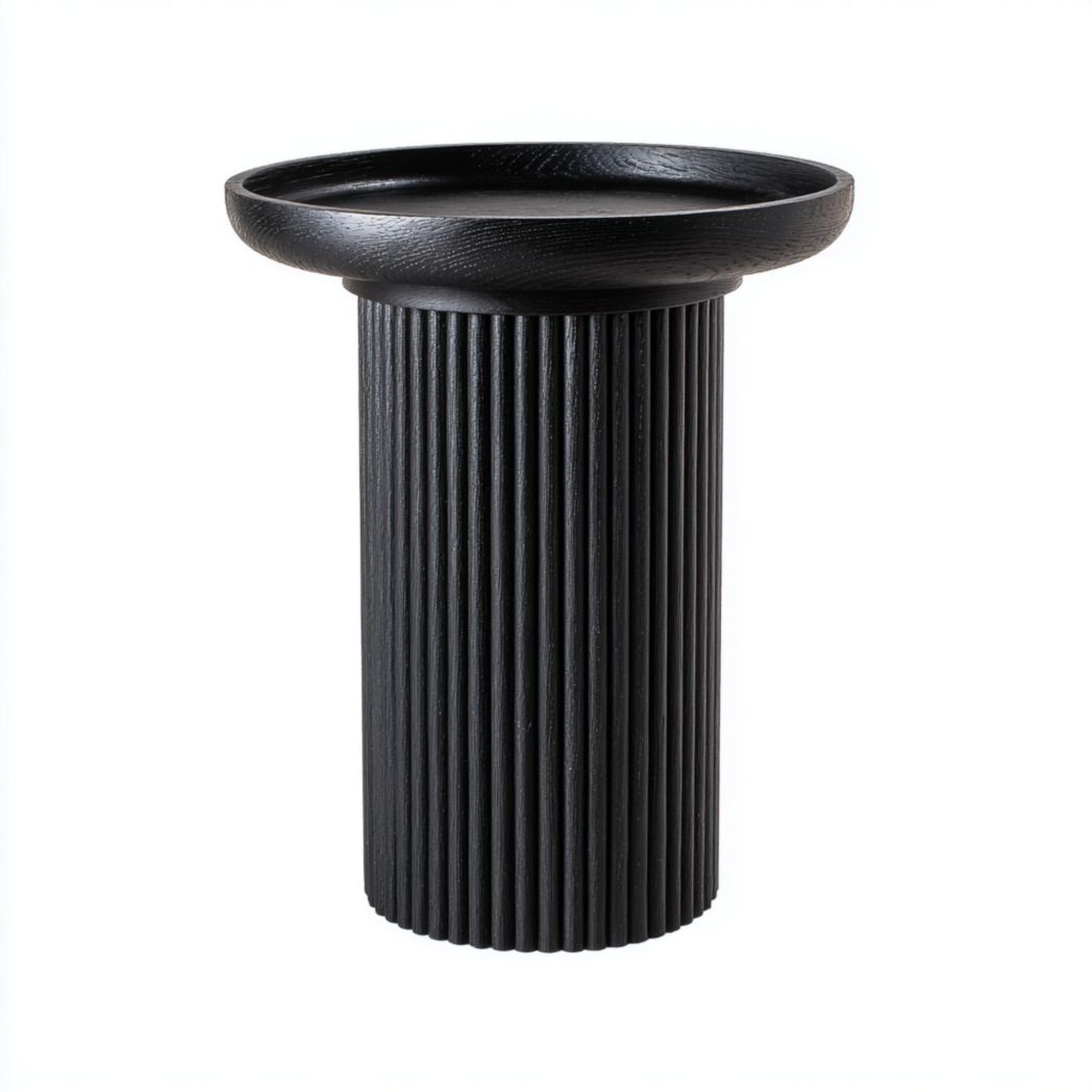 Table d'appoint noire avec détails cannelés-Mcg Furniture